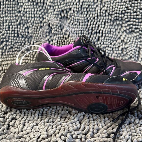 Ryka Women's Black and Purple Athletic Shoes - Picture 4 of 9